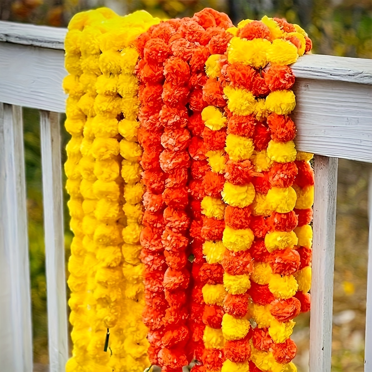 Home Decor Indonesia - 1 Buah Karangan Bunga Marigold untuk